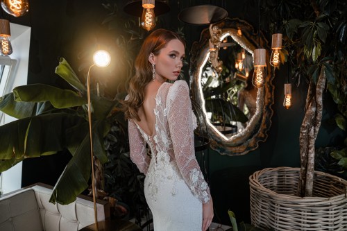 https://elisebride.ro/images/stories/virtuemart/product/AMBER             (5).jpg